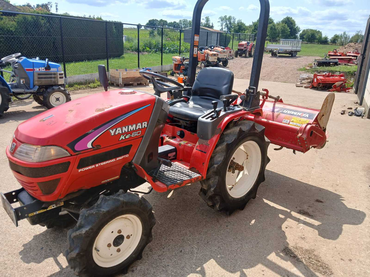 Yanmar Ke-60 - Mini tractor: foto 1 Yanmar Ke-60 - Mini tractor: foto 1