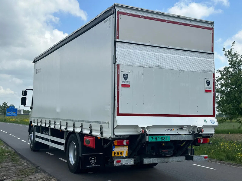 DAF CF 320 LF320.18 EURO6. SchuifzeilBakwagen met Laadklep. in TOPSTAAT! - Camión lona: foto 3 DAF CF 320 LF320.18 EURO6. SchuifzeilBakwagen met Laadklep. in TOPSTAAT! - Camión lona: foto 3
