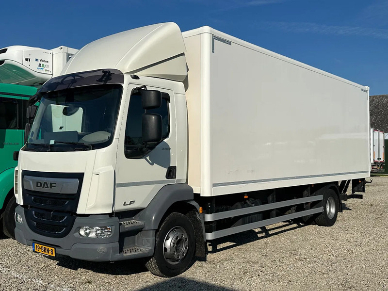 DAF LF 290 LF290.16 - Camión caja cerrada: foto 1 DAF LF 290 LF290.16 - Camión caja cerrada: foto 1