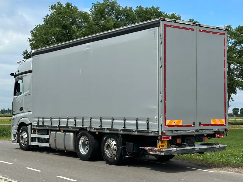 Camión lona Mercedes-Benz Actros ACTROS 2545LL EURO6. 2021. Schuifzeil Bakwagen met Laadklep.: foto 13
