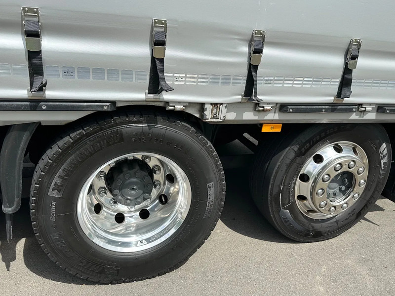 Camión lona Mercedes-Benz Actros ACTROS 2545LL EURO6. 2021. Schuifzeil Bakwagen met Laadklep.: foto 11