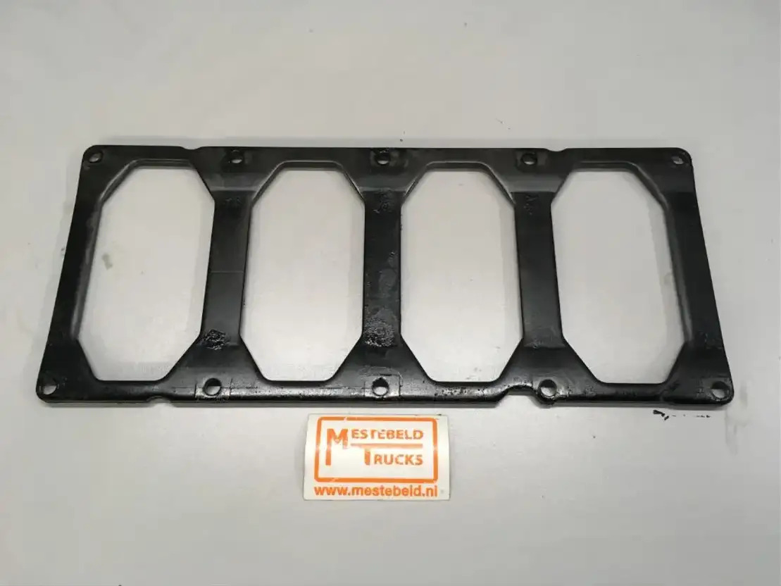 DAF Bevestigingsframe van carterpan - Motor y piezas para Camión: foto 1 DAF Bevestigingsframe van carterpan - Motor y piezas para Camión: foto 1