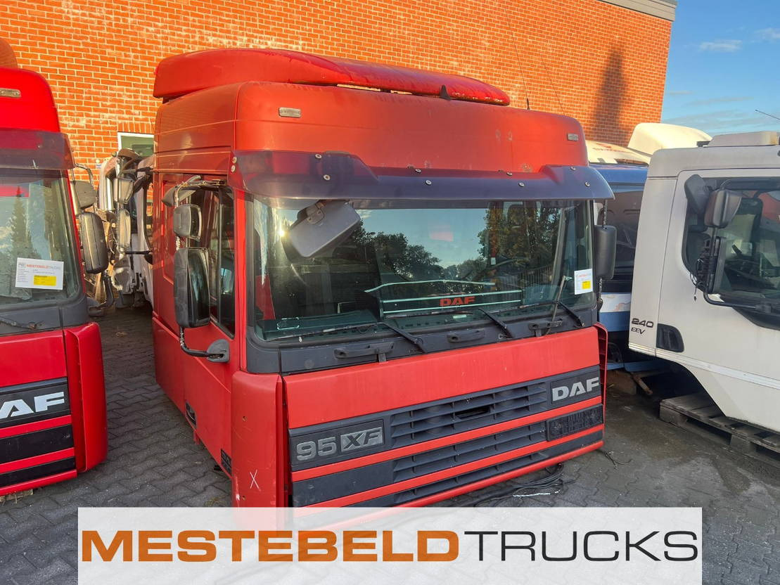 DAF Cabine Spacecab Euro 2 - Cabina para Camión: foto 2 DAF Cabine Spacecab Euro 2 - Cabina para Camión: foto 2