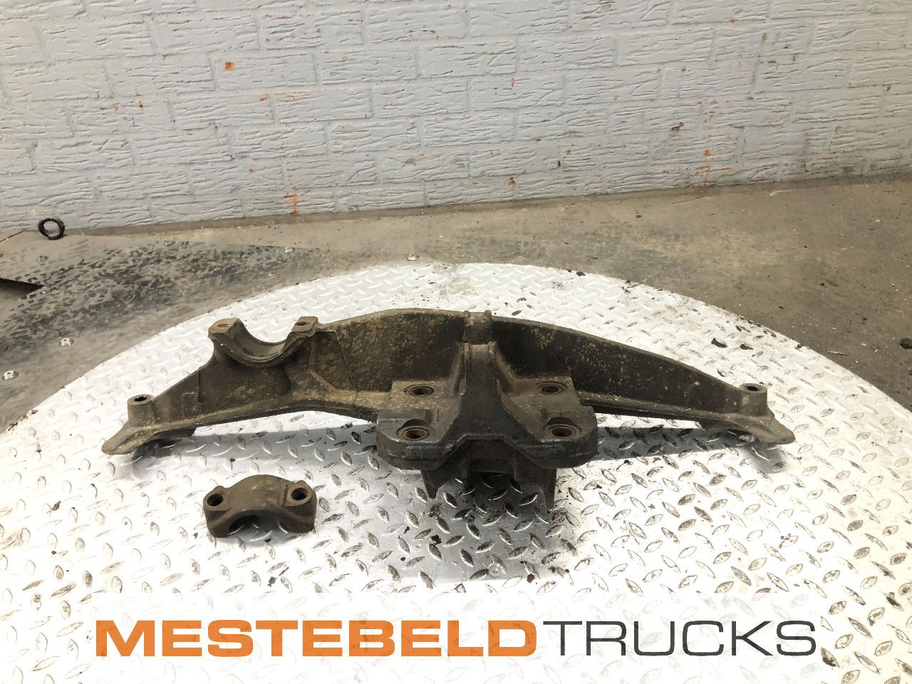 DAF Luchtveerjuk CF links - Bastidor/ Chasis para Camión: foto 1 DAF Luchtveerjuk CF links - Bastidor/ Chasis para Camión: foto 1