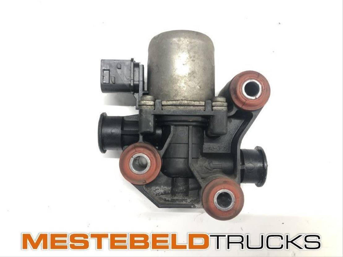 DAF Tankverwarmingsventiel - Sistema de combustible para Camión: foto 1 DAF Tankverwarmingsventiel - Sistema de combustible para Camión: foto 1