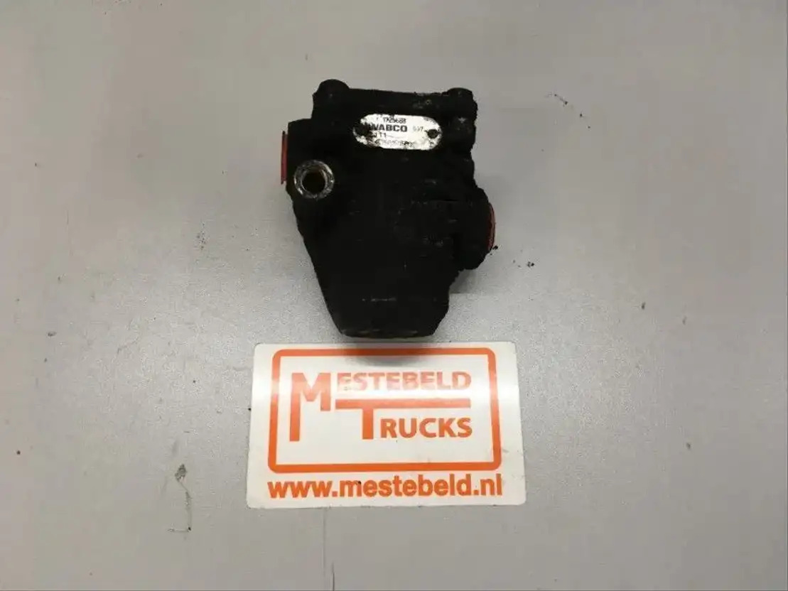 DAF drukbegrenzingsventiel - Piezas de freno para Camión: foto 1 DAF drukbegrenzingsventiel - Piezas de freno para Camión: foto 1