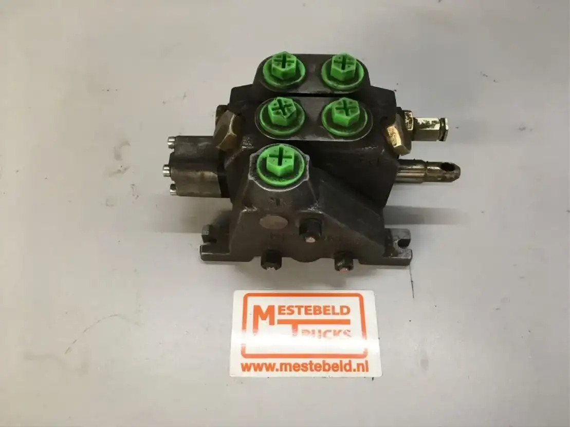 Diversen Hydraulische besturingsventiel hydrocontrol - Hidráulica para Camión: foto 1 Diversen Hydraulische besturingsventiel hydrocontrol - Hidráulica para Camión: foto 1