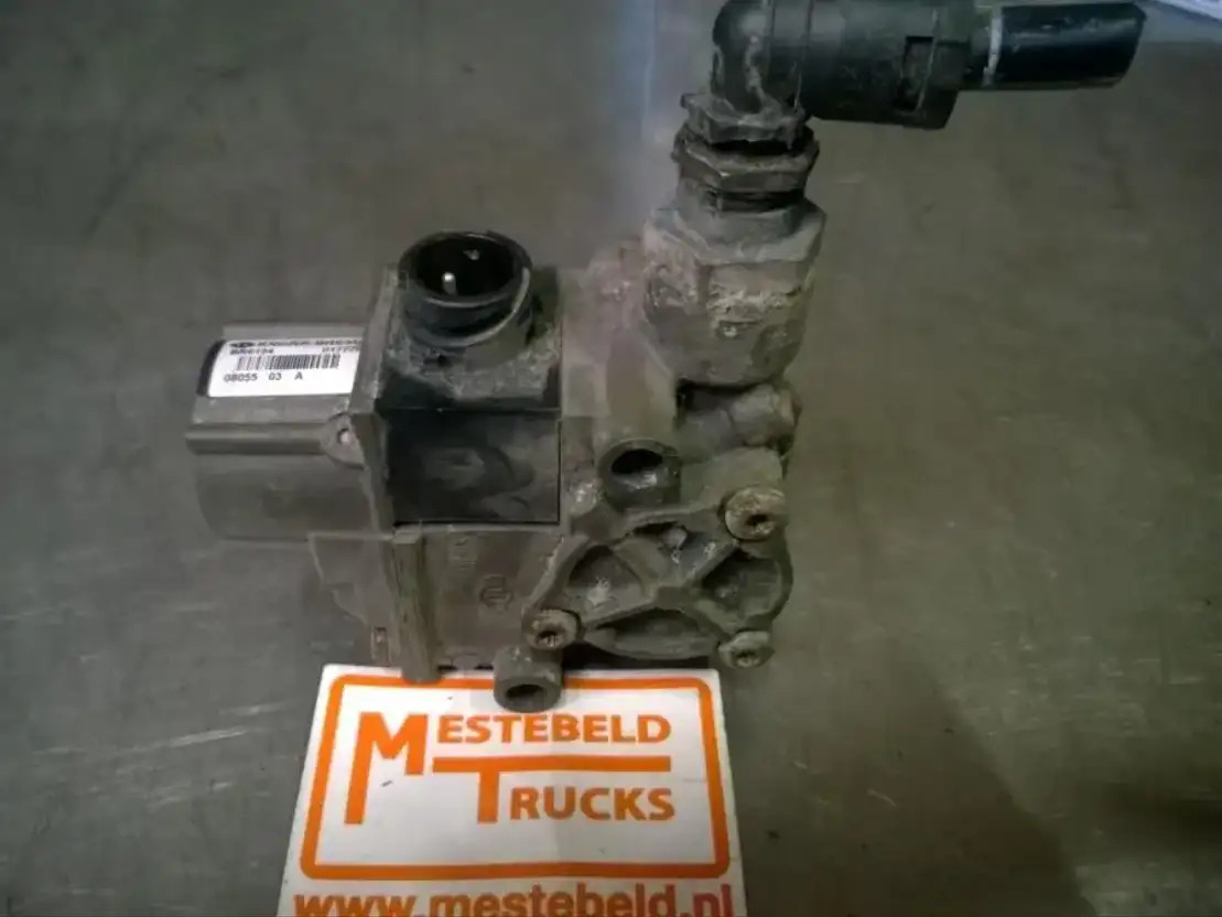 Iveco ABS ventiel - Piezas de freno para Camión: foto 1 Iveco ABS ventiel - Piezas de freno para Camión: foto 1
