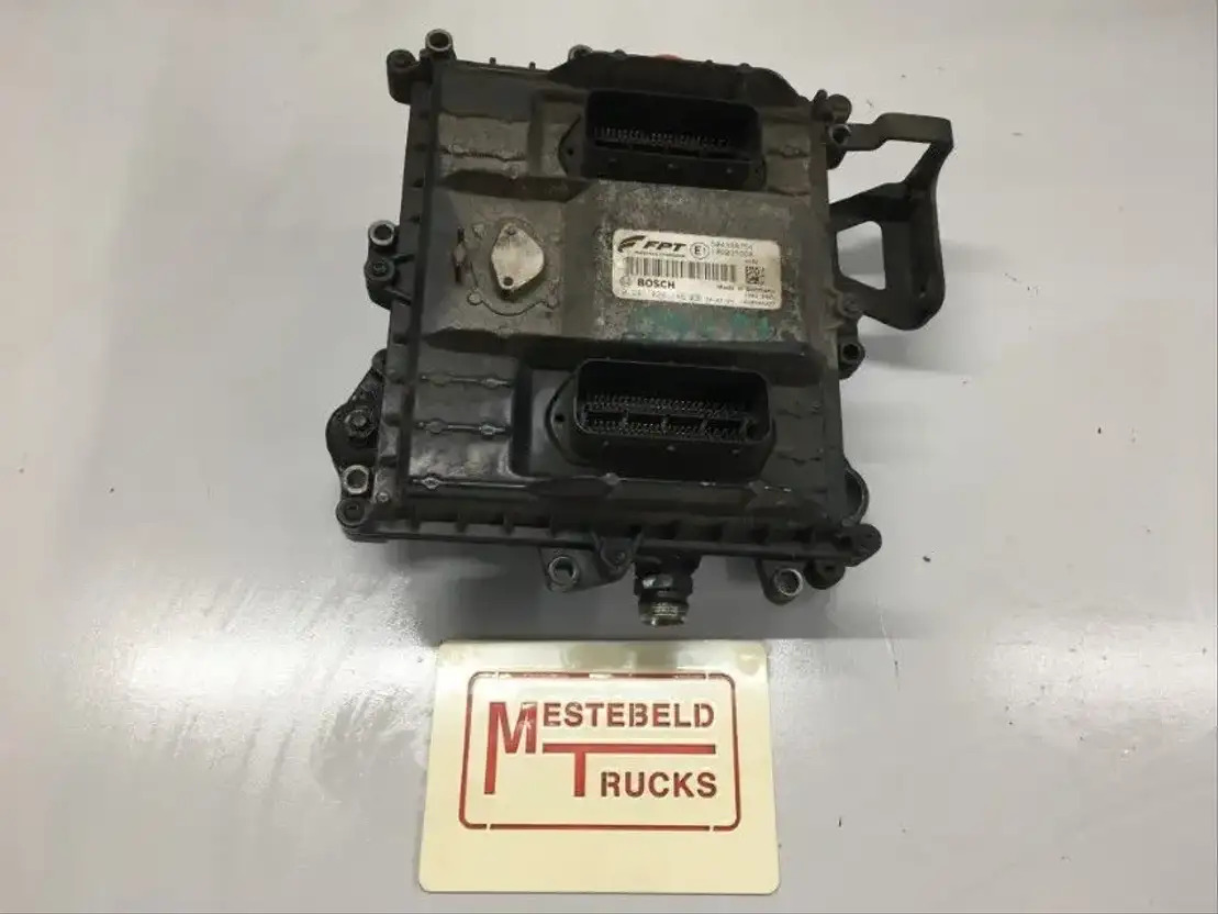 Iveco ECU unit cursor euro 6 - Sistema eléctrico para Camión: foto 1 Iveco ECU unit cursor euro 6 - Sistema eléctrico para Camión: foto 1