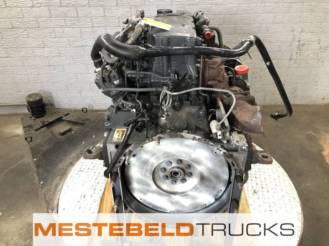 Iveco Motor F4 AE 3481 B - Motor para Camión: foto 4 Iveco Motor F4 AE 3481 B - Motor para Camión: foto 4