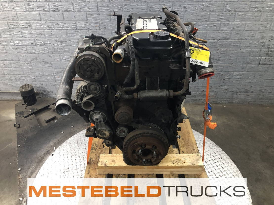 Iveco Motor F4AE3481 - Motor para Camión: foto 4 Iveco Motor F4AE3481 - Motor para Camión: foto 4