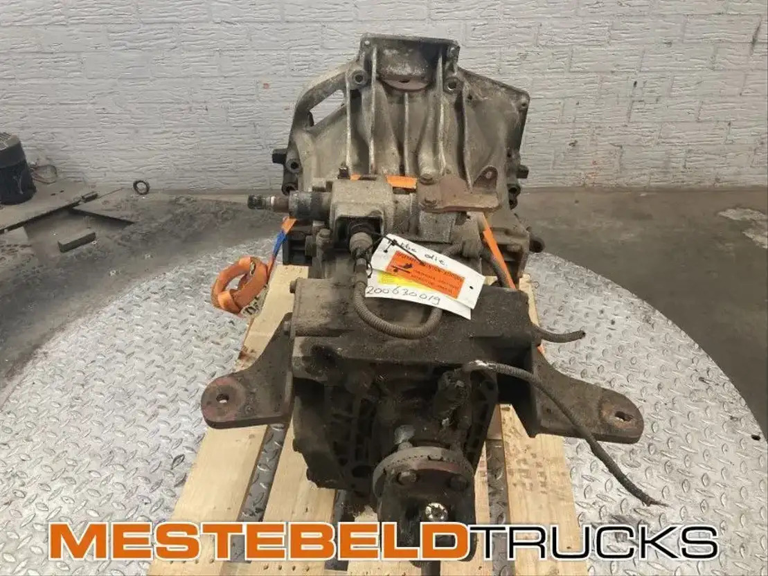 Iveco Versnellingsbak 2845.6 - Caja de cambios y piezas para Camión: foto 3 Iveco Versnellingsbak 2845.6 - Caja de cambios y piezas para Camión: foto 3