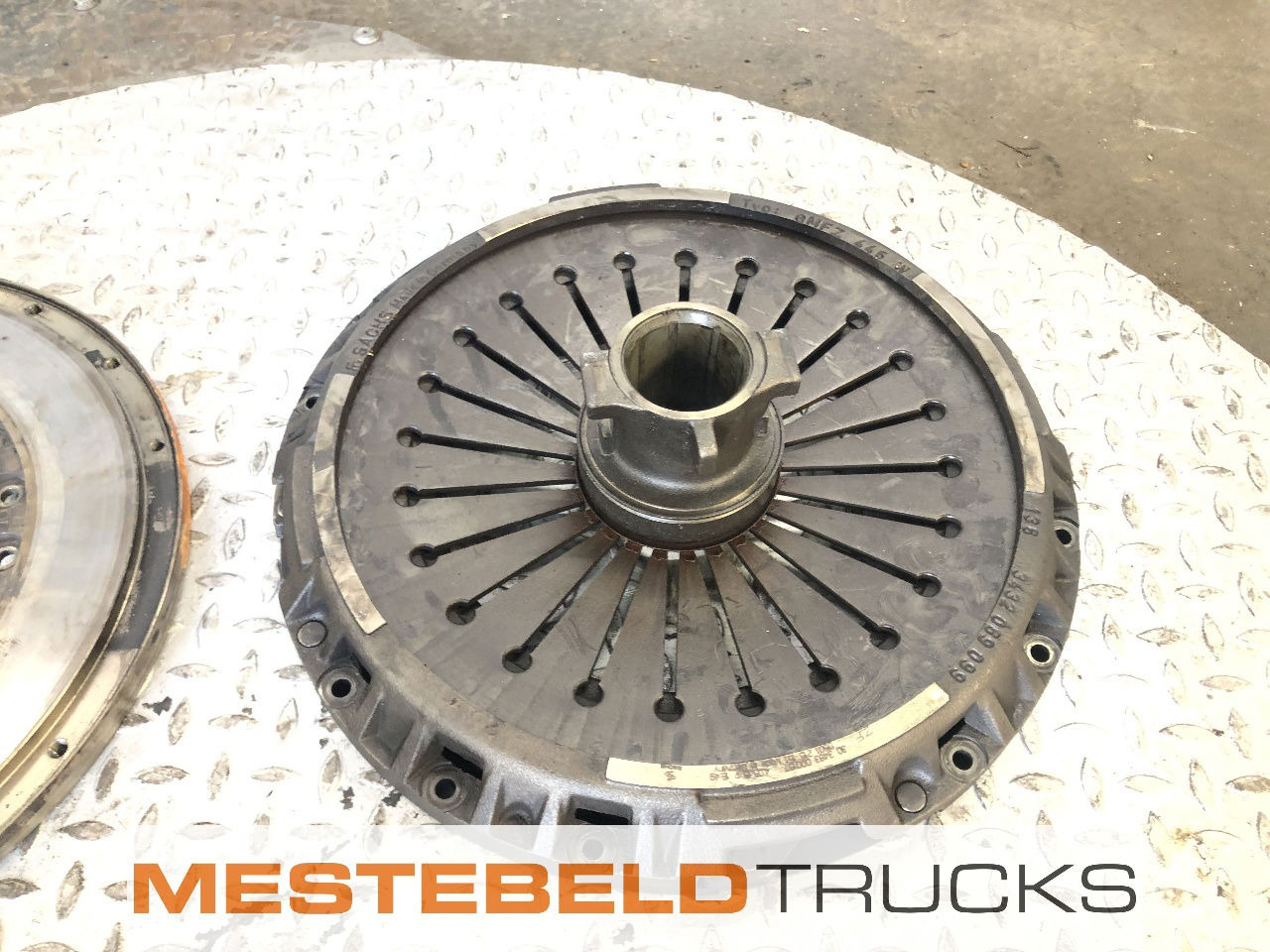 MAN Koppelingsset WSK 440 - Embrague y piezas para Camión: foto 5 MAN Koppelingsset WSK 440 - Embrague y piezas para Camión: foto 5