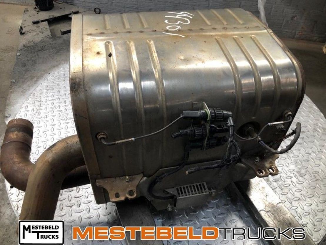 Mercedes-Benz Katalysator - Sistema de escape para Camión: foto 3 Mercedes-Benz Katalysator - Sistema de escape para Camión: foto 3