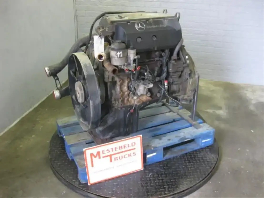 Mercedes-Benz Motor OM 904 LA II - Motor para Camión: foto 2 Mercedes-Benz Motor OM 904 LA II - Motor para Camión: foto 2