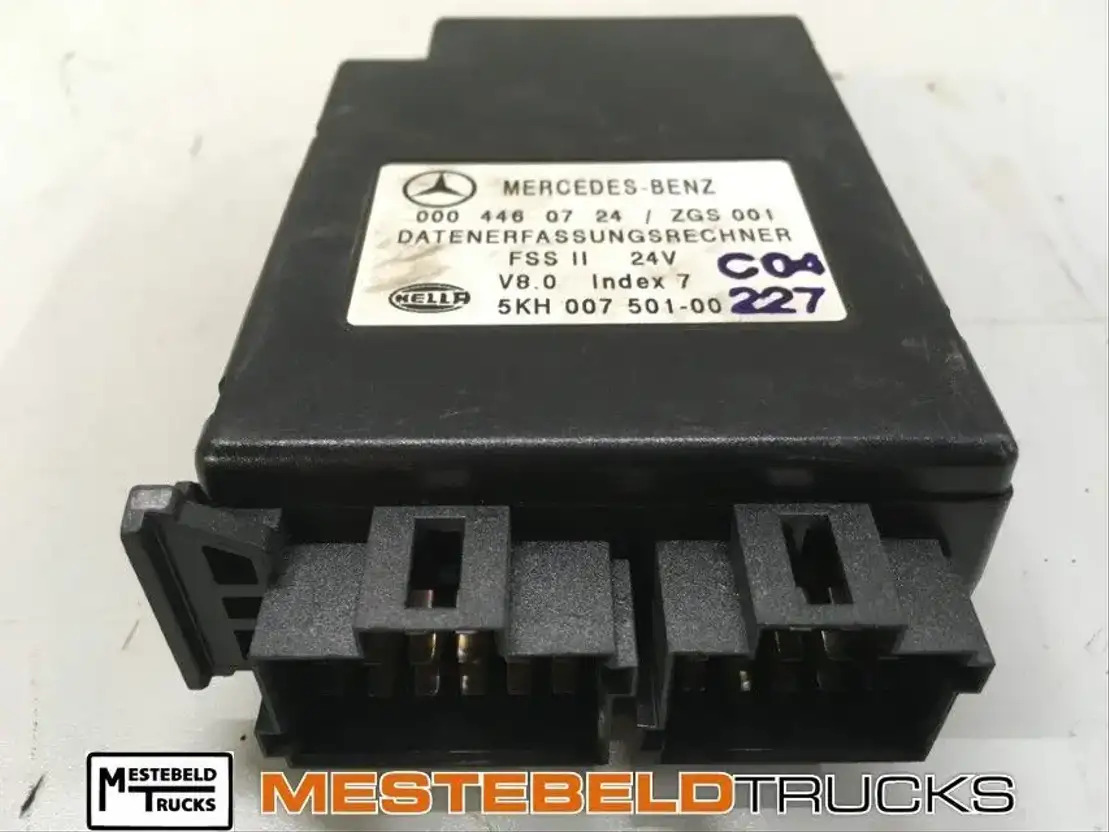 Mercedes-Benz Stuurkast FSS II - Sistema eléctrico para Camión: foto 1 Mercedes-Benz Stuurkast FSS II - Sistema eléctrico para Camión: foto 1