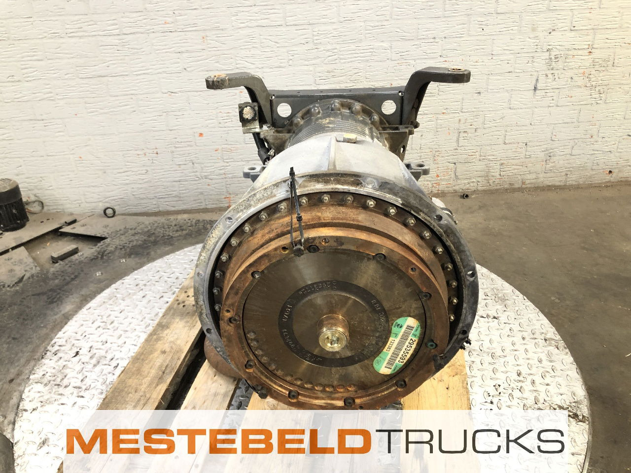 Mercedes-Benz Versnellingsbak P 3000 - Caja de cambios y piezas para Camión: foto 4 Mercedes-Benz Versnellingsbak P 3000 - Caja de cambios y piezas para Camión: foto 4