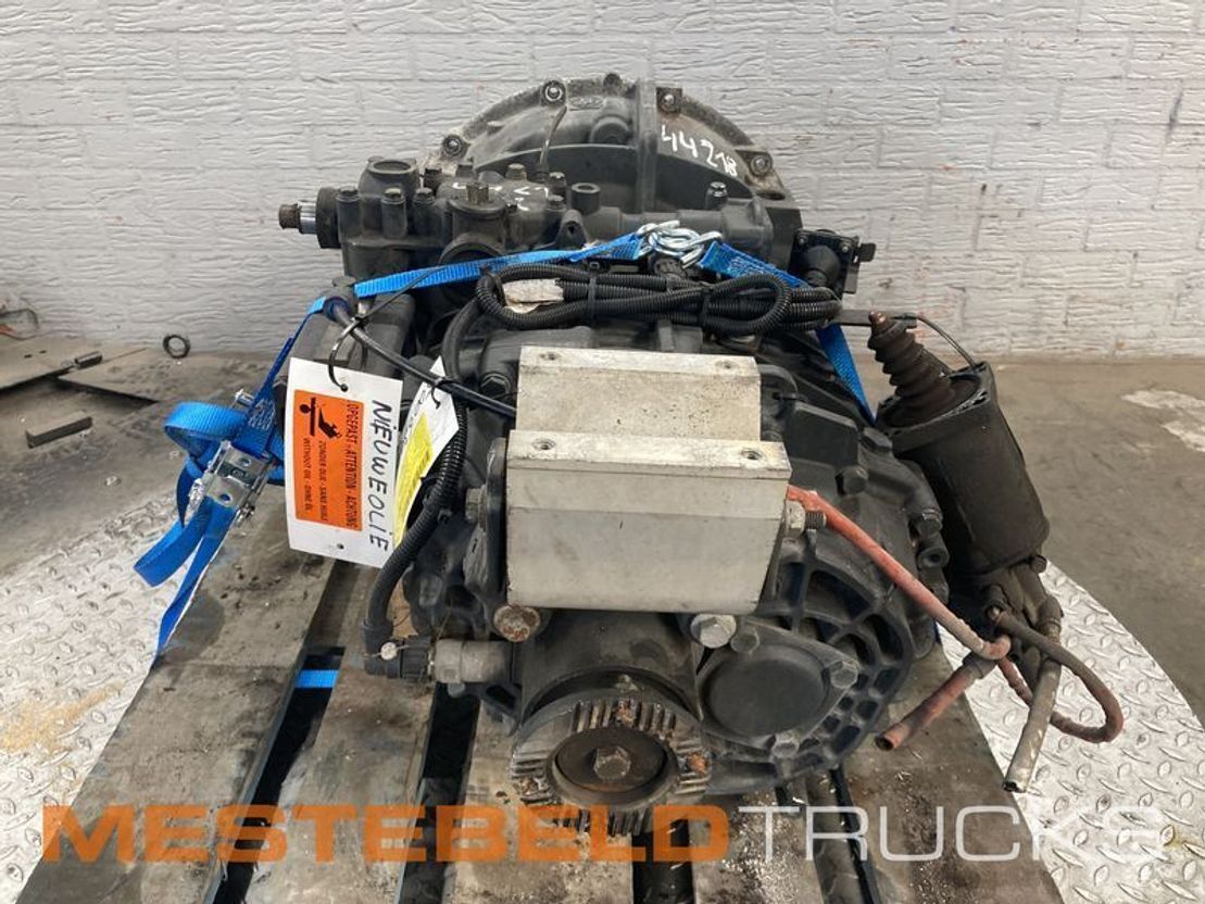 Renault Versnellingsbak 6 S 800 TO - Caja de cambios para Camión: foto 2 Renault Versnellingsbak 6 S 800 TO - Caja de cambios para Camión: foto 2