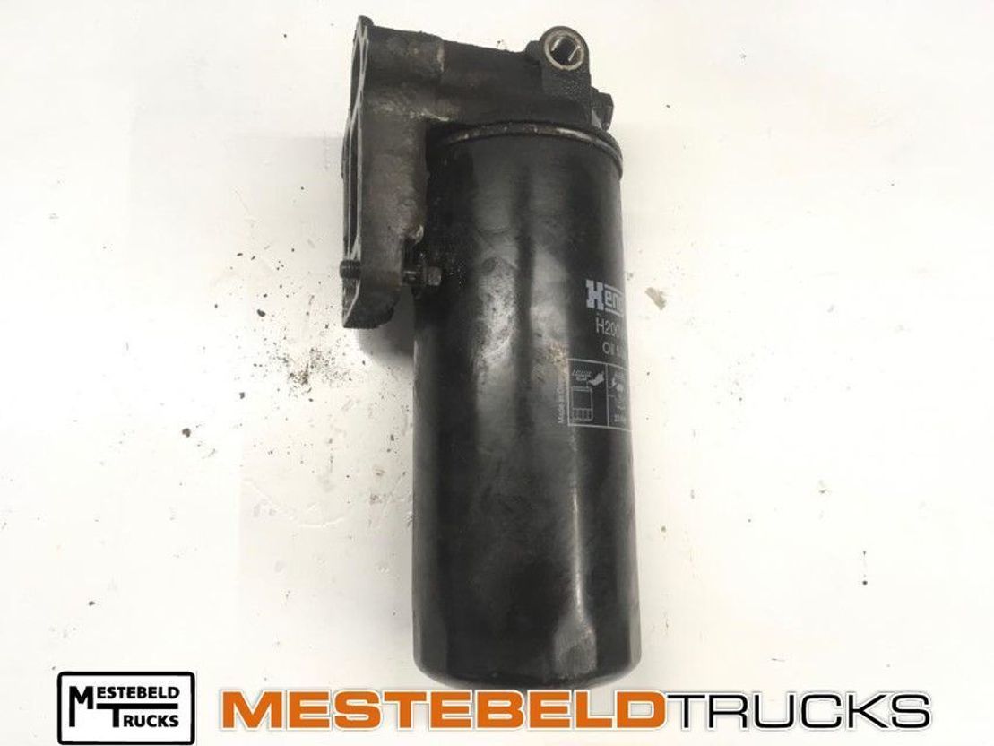 Scania Oliefilter huis / steun - Motor y piezas para Camión: foto 1 Scania Oliefilter huis / steun - Motor y piezas para Camión: foto 1