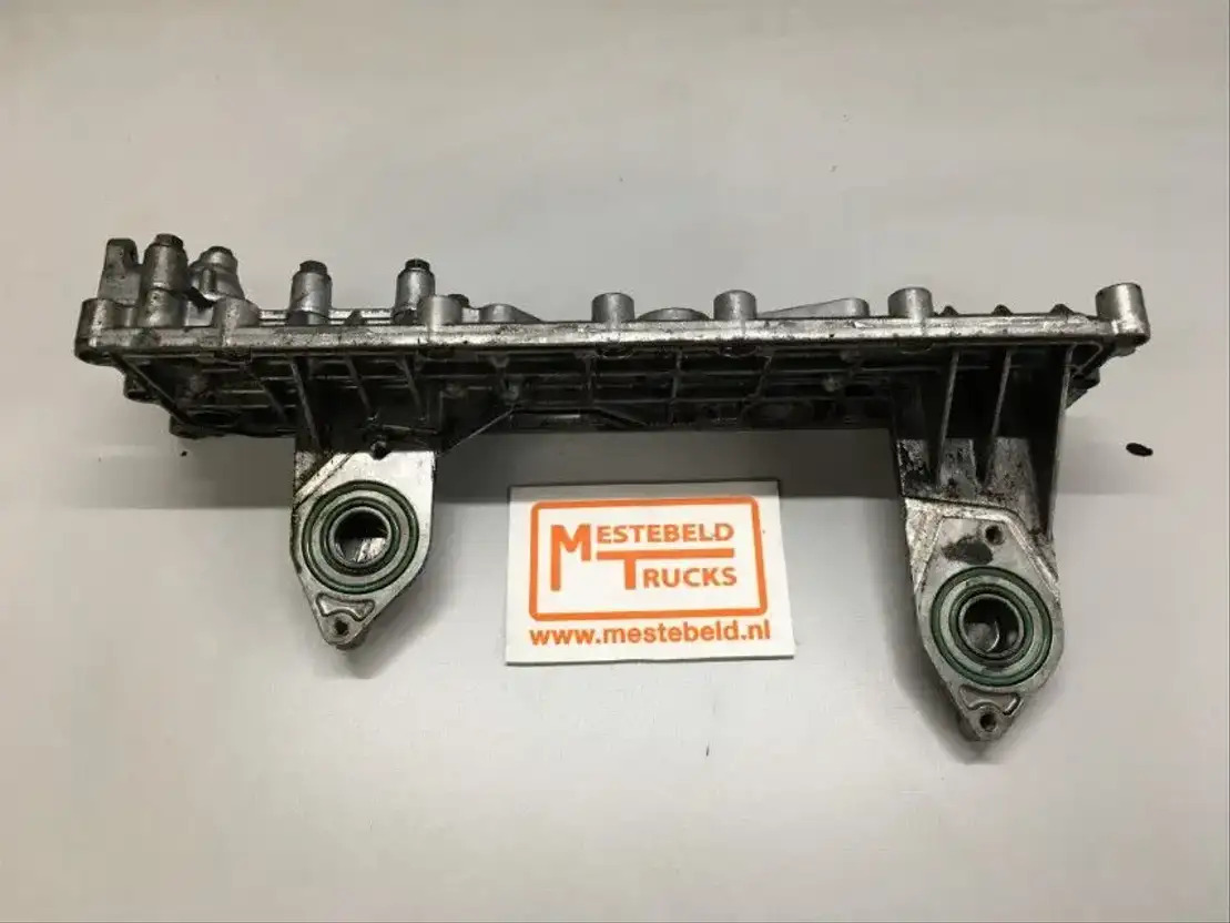 Scania Oliekoelerdeksel R164 - Motor y piezas para Camión: foto 1 Scania Oliekoelerdeksel R164 - Motor y piezas para Camión: foto 1