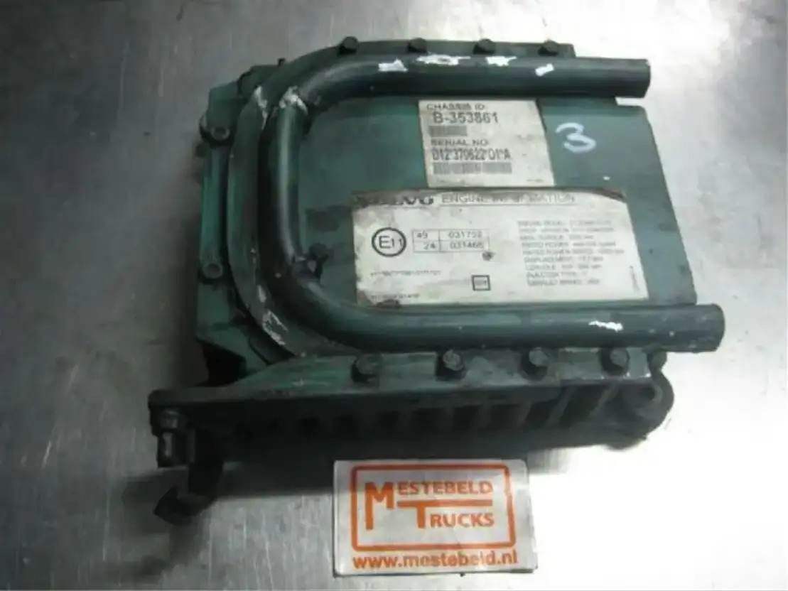 Volvo ECU FH-serie - Sistema eléctrico para Camión: foto 1 Volvo ECU FH-serie - Sistema eléctrico para Camión: foto 1