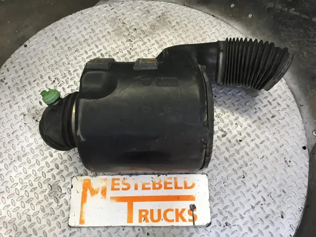 Volvo L uchtfilterhuis - Filtro de aire para Camión: foto 1 Volvo L uchtfilterhuis - Filtro de aire para Camión: foto 1