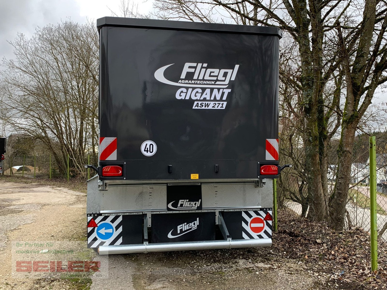 Fliegl ASW 271 C FOX Lenkachse 22,5" 35m³ - Remolque autocargador: foto 4 Fliegl ASW 271 C FOX Lenkachse 22,5" 35m³ - Remolque autocargador: foto 4