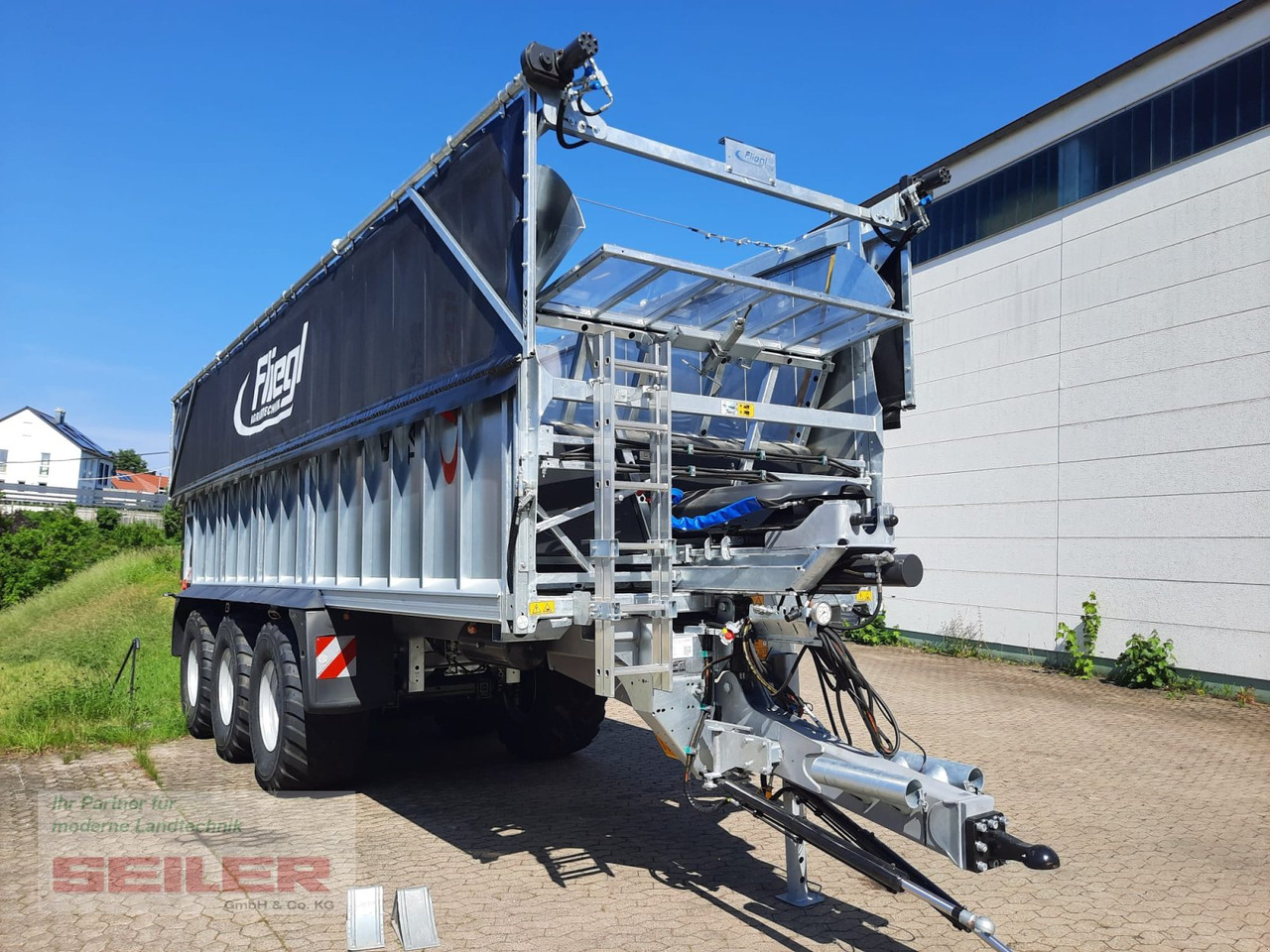Fliegl ASW 391 TAURUS FOX 50m³ ZWL + Top Lift Light - Remolque autocargador: foto 3 Fliegl ASW 391 TAURUS FOX 50m³ ZWL + Top Lift Light - Remolque autocargador: foto 3