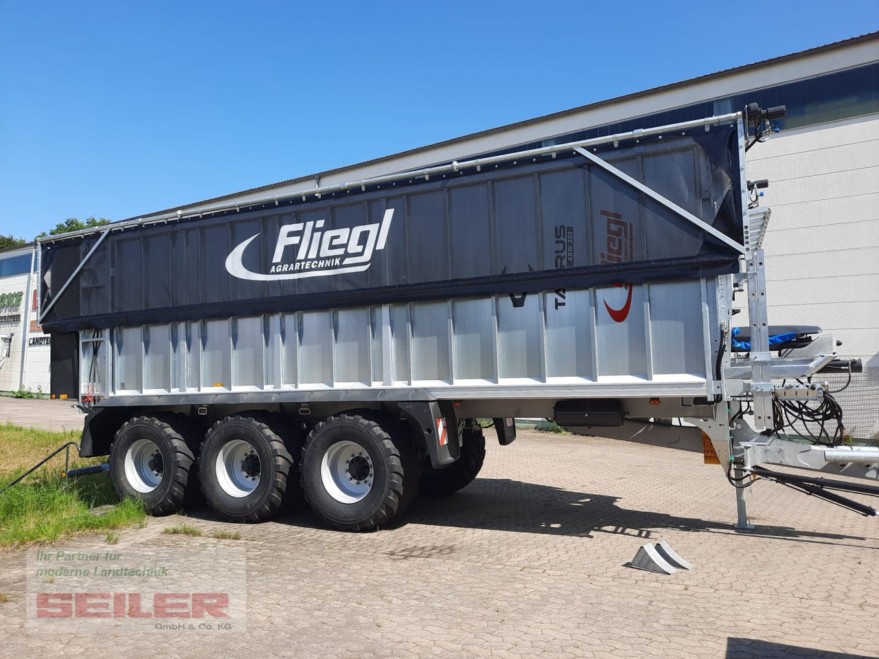 Fliegl ASW 391 TAURUS FOX 50m³ ZWL + Top Lift Light - Remolque autocargador: foto 1 Fliegl ASW 391 TAURUS FOX 50m³ ZWL + Top Lift Light - Remolque autocargador: foto 1