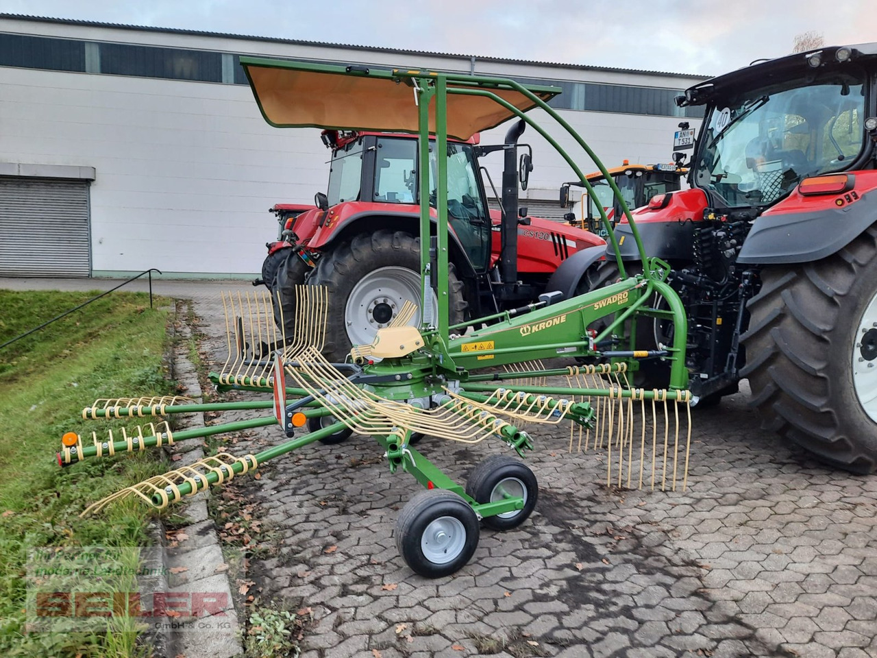 Krone Swadro S460 - Henificadora: foto 1 Krone Swadro S460 - Henificadora: foto 1