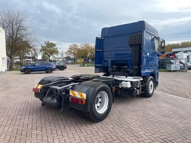 Cabeza tractora DAF XF 105.460 Manual gear: foto 7