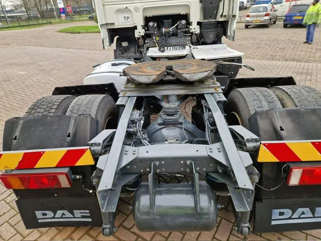 DAF XF 105.510 Euro 5 Retarder Automatic - Cabeza tractora: foto 4 DAF XF 105.510 Euro 5 Retarder Automatic - Cabeza tractora: foto 4
