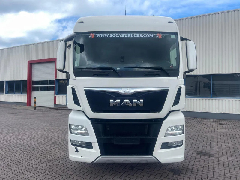 MAN TGX 18.560 Euro 6 Retarder 2Tank - Cabeza tractora: foto 2 MAN TGX 18.560 Euro 6 Retarder 2Tank - Cabeza tractora: foto 2
