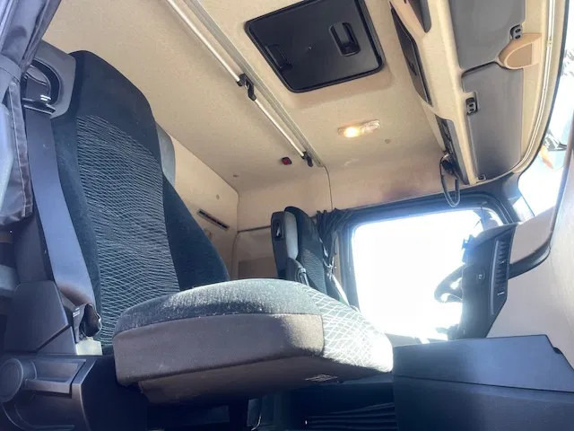 Cabeza tractora Mercedes-Benz Actros 2653 6x4 Blatt / Luft / Luft Low km!: foto 17