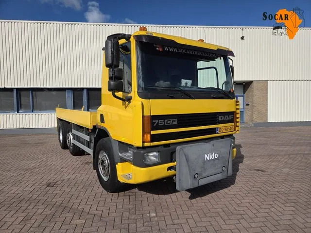 DAF CF 75.250 6x2 Euro 2 Automatic NL-Truck Original KM'S - Camión chasis: foto 1 DAF CF 75.250 6x2 Euro 2 Automatic NL-Truck Original KM'S - Camión chasis: foto 1