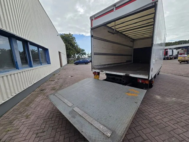 Mercedes-Benz Atego 1016 NL-Truck Automatic Steel/Steel - Camión caja cerrada: foto 5 Mercedes-Benz Atego 1016 NL-Truck Automatic Steel/Steel - Camión caja cerrada: foto 5