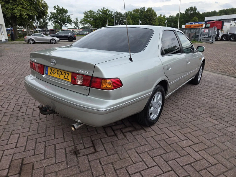 Toyota Camry 3.0 // V6 // 24v // Automaat // leather Seats - Sedan: foto 3 Toyota Camry 3.0 // V6 // 24v // Automaat // leather Seats - Sedan: foto 3