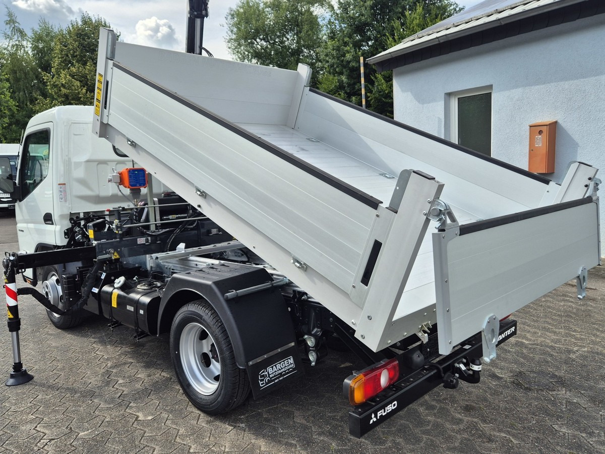 FUSO 3S15 Kipper mit Ladekran Funk 3x hydr. Kran - Furgoneta basculante: foto 5 FUSO 3S15 Kipper mit Ladekran Funk 3x hydr. Kran - Furgoneta basculante: foto 5