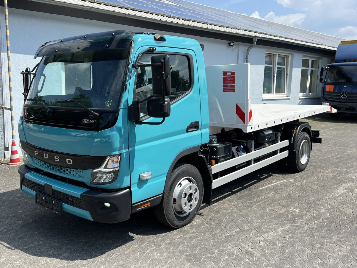 FUSO Canter FUSO 9C18 City Abrollkipper Krokbil Color - Camión multibasculante, Camión grúa: foto 4 FUSO Canter FUSO 9C18 City Abrollkipper Krokbil Color - Camión multibasculante, Camión grúa: foto 4