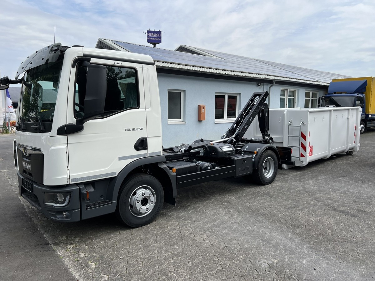MAN TGL 12.250 BL NEU City Abrollkipper Tipmatik - Camión multibasculante: foto 1 MAN TGL 12.250 BL NEU City Abrollkipper Tipmatik - Camión multibasculante: foto 1