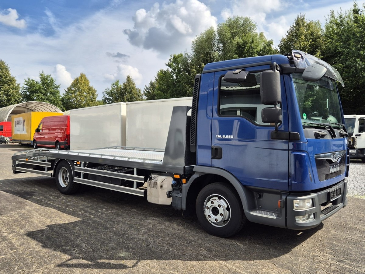 MAN TGL 8.220 BL Autotransporter Euro 6 AHK - Camión portavehículos, Furgoneta: foto 2 MAN TGL 8.220 BL Autotransporter Euro 6 AHK - Camión portavehículos, Furgoneta: foto 2