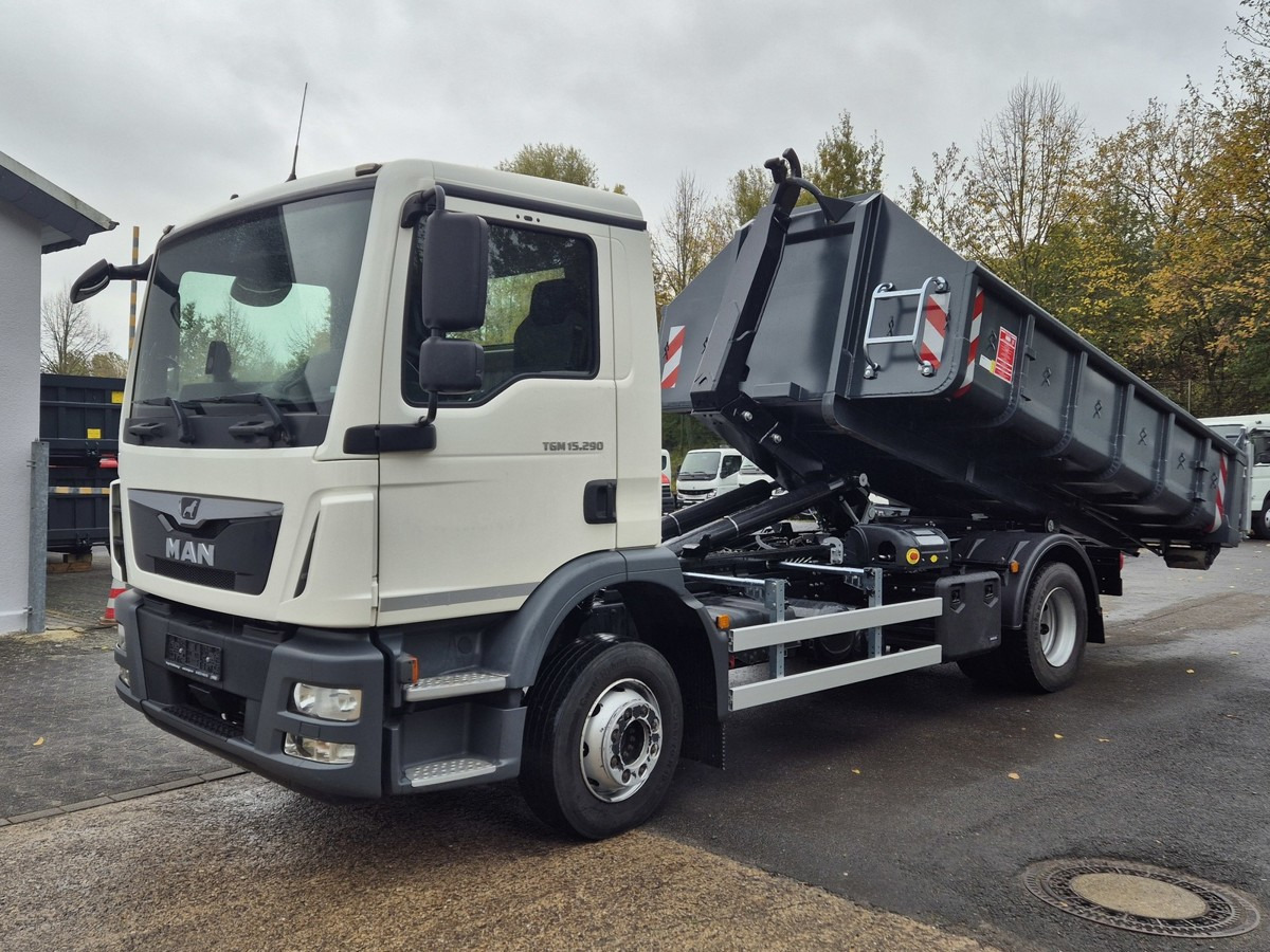 MAN TGM 15.290 Abrollkipper AHK - Camión multibasculante: foto 3 MAN TGM 15.290 Abrollkipper AHK - Camión multibasculante: foto 3