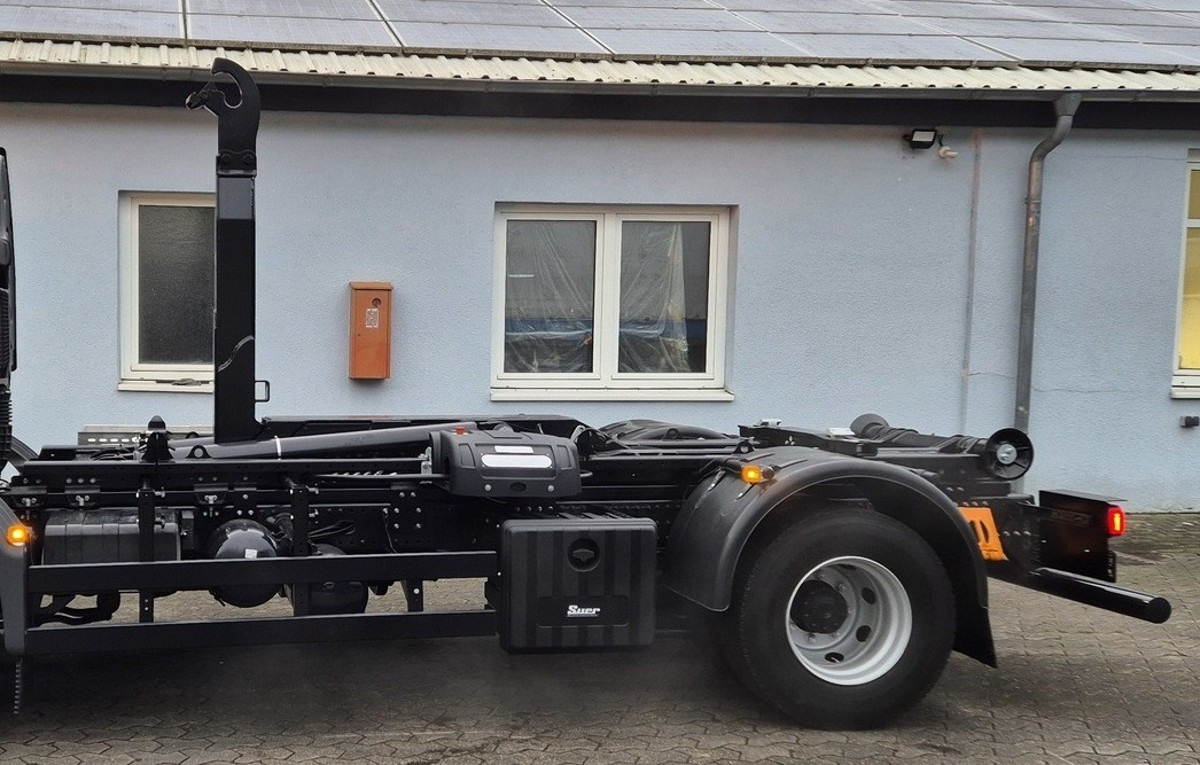 MAN TGM 15.290 BL Tipmatic Abrollkipper Mod.2021 - Camión multibasculante: foto 1 MAN TGM 15.290 BL Tipmatic Abrollkipper Mod.2021 - Camión multibasculante: foto 1