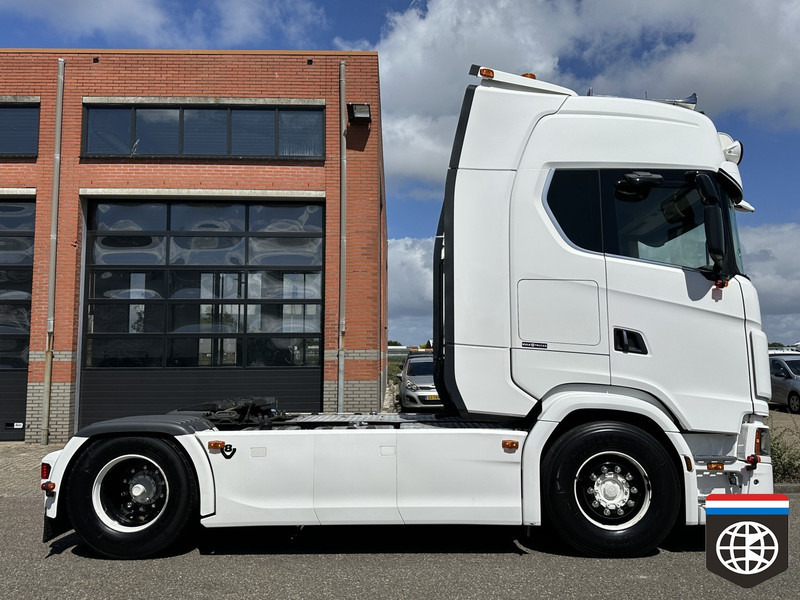 Cabeza tractora Scania S520 King of the Road - PTO hydraulic - HOLLAND TRUCK *** CONCOURSTAAT ***: foto 10