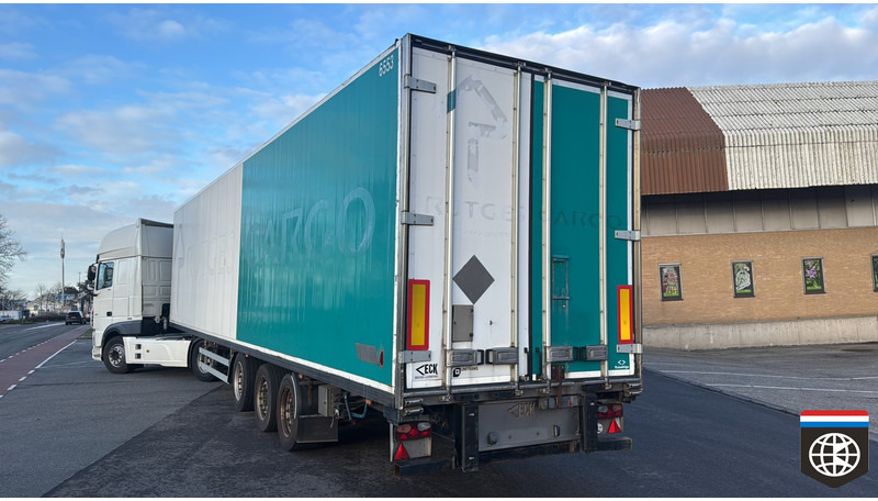 Van Eck UT-3 AIR FREIGHT - VOLUME MULTI TEMP - DATALOG - 3x BPW 1x LIFT - Semirremolque frigorífico: foto 2 Van Eck UT-3 AIR FREIGHT - VOLUME MULTI TEMP - DATALOG - 3x BPW 1x LIFT - Semirremolque frigorífico: foto 2