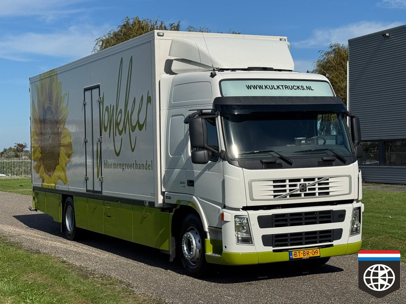 Volvo FM 300 - FRIGO BOX TRUCK + Taillift - New tyres - CONCOURSTAAT - Camión frigorífico: foto 1 Volvo FM 300 - FRIGO BOX TRUCK + Taillift - New tyres - CONCOURSTAAT - Camión frigorífico: foto 1