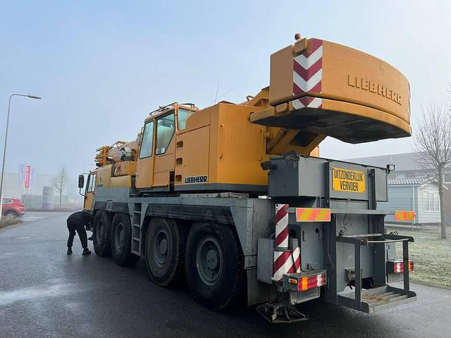 Liebherr - LTM1070 - LTM 1070 LTM 1070-1 - LTM1070 - Grúa: foto 5 Liebherr - LTM1070 - LTM 1070 LTM 1070-1 - LTM1070 - Grúa: foto 5