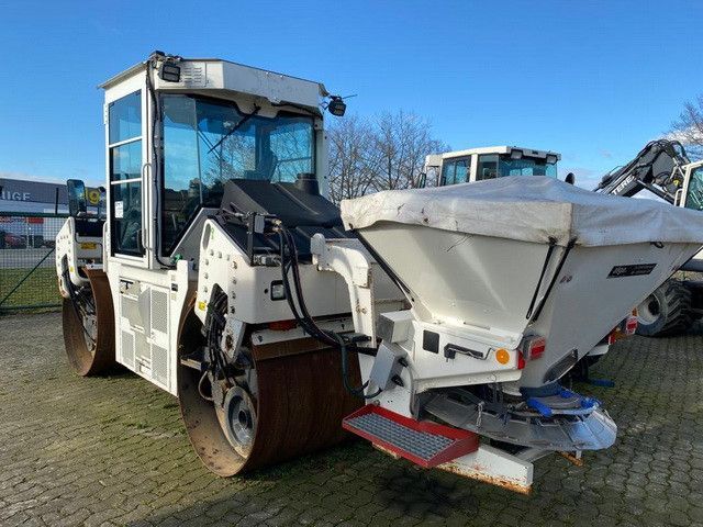 CAT CD54B, Streuer, Kantenschneider, Tandemwalzenzug - Apisonadora de asfalto: foto 2 CAT CD54B, Streuer, Kantenschneider, Tandemwalzenzug - Apisonadora de asfalto: foto 2