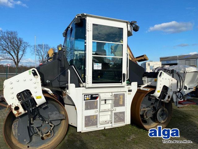 CAT CD54B, Streuer, Kantenschneider, Tandemwalzenzug - Apisonadora de asfalto: foto 1 CAT CD54B, Streuer, Kantenschneider, Tandemwalzenzug - Apisonadora de asfalto: foto 1