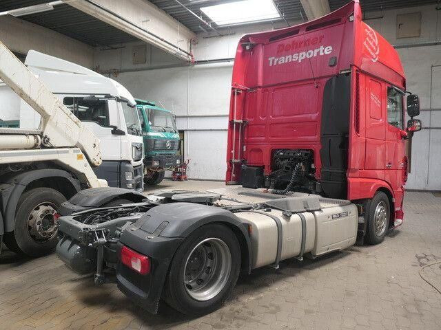 DAF XF 460, SSC, Retarder, Klima, VA+HA-Luftfederung - Cabeza tractora: foto 4 DAF XF 460, SSC, Retarder, Klima, VA+HA-Luftfederung - Cabeza tractora: foto 4